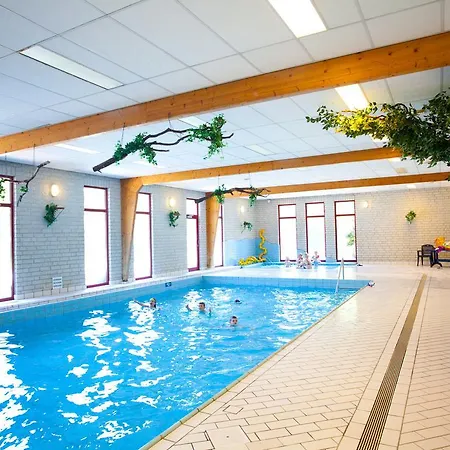 Holiday Type D.1 *